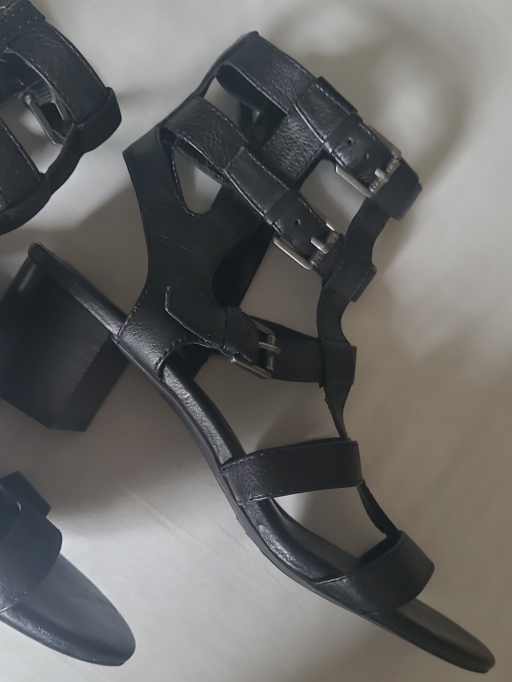 Lauren Ralph Lauren Miri Black Strappy Gladitor Ankle Buckle Sandals